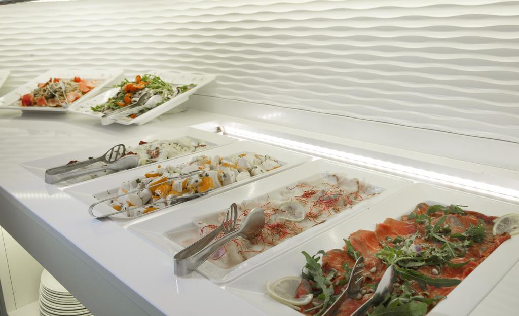 Hotel Ambassador Riccione Exterior photo